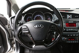 Halvkombi Kia Ceed 14 av 21