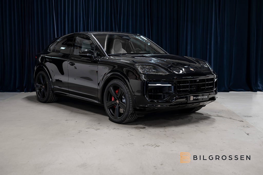 Porsche Cayenne GTS Coupé Kolfiber Burmester P-Disp Bakaxelst MOMS