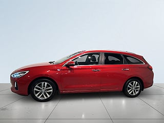 Hyundai i30 Wagon 1.4 T-GDi Comfort Mok GPS Kamera S/V-hjul – bild 4