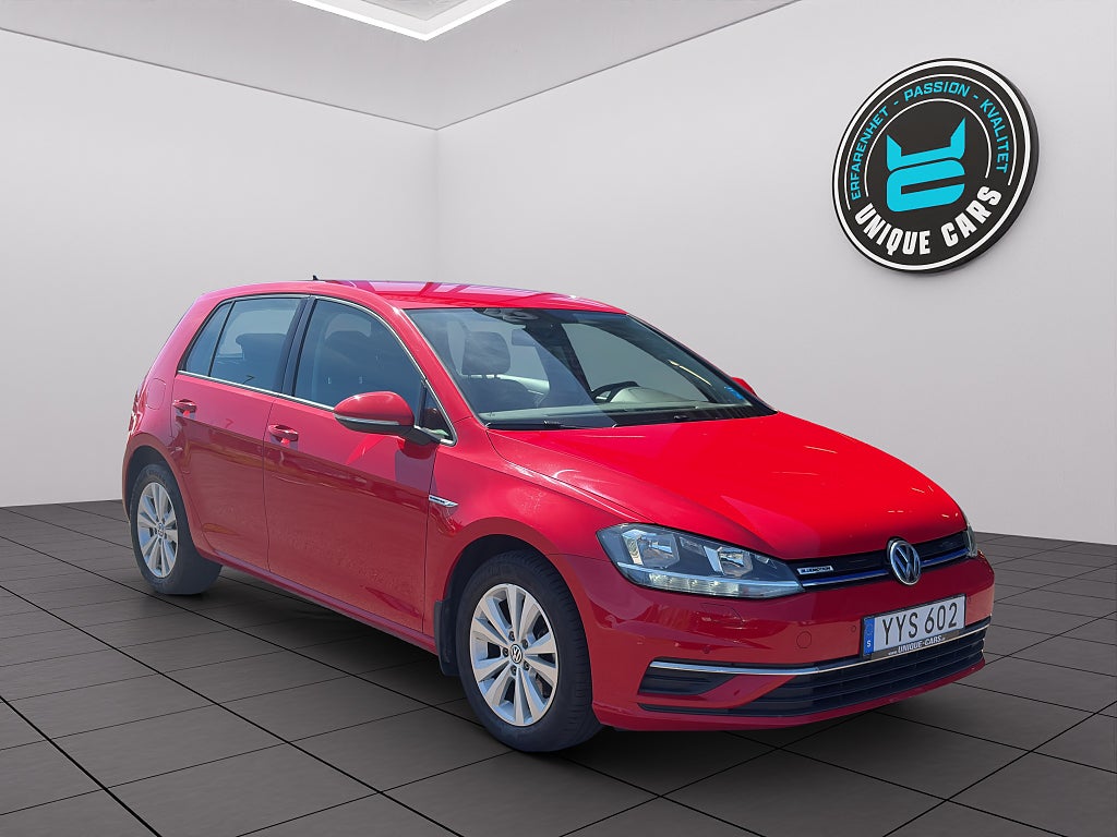 Volkswagen Golf 5-dörrar 1.4 TGI | 110hk | DSG | Backkamera | Dragkrok