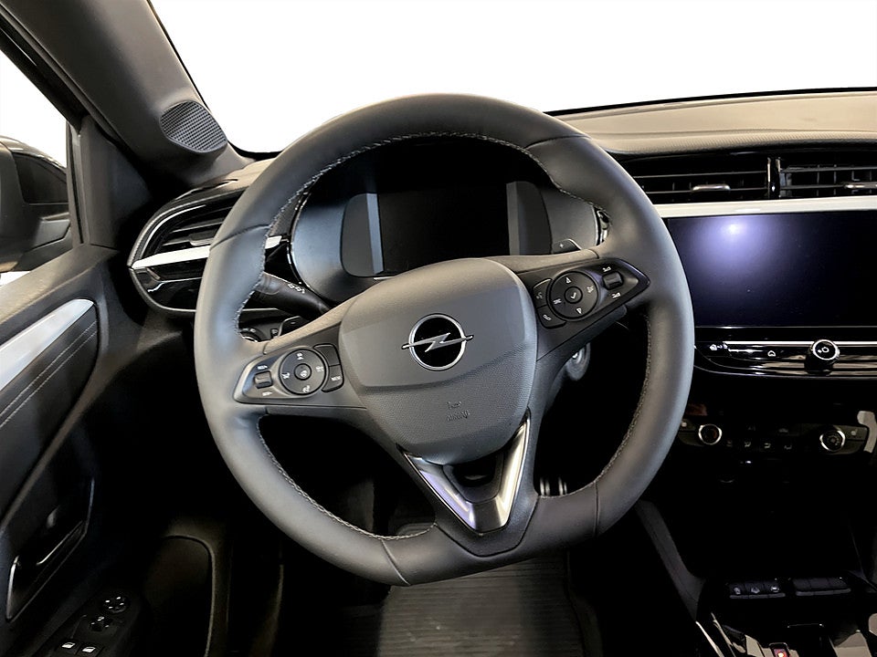 Bild på Opel Corsa GS 1.2 PT 100hk Aut B-KAMERA CARPLAY