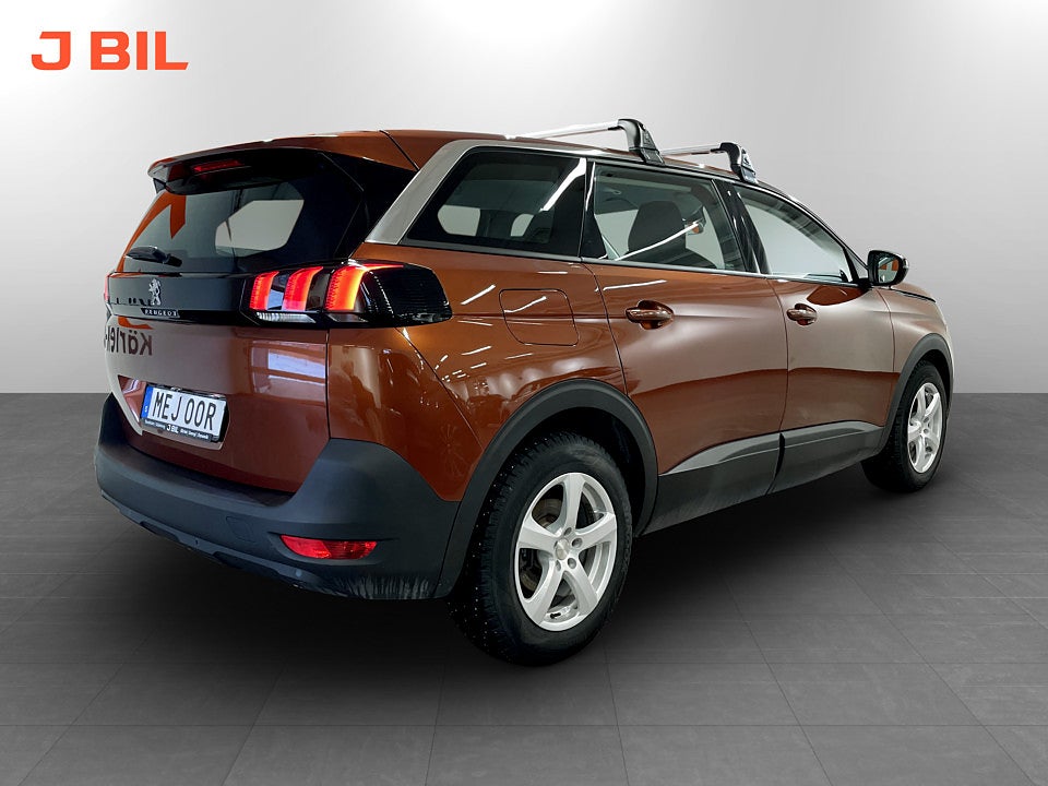 Bild på Peugeot 5008 Active Pack 1.2 PT 130hk - 7-SITS,B-KAMERA,DRAG
