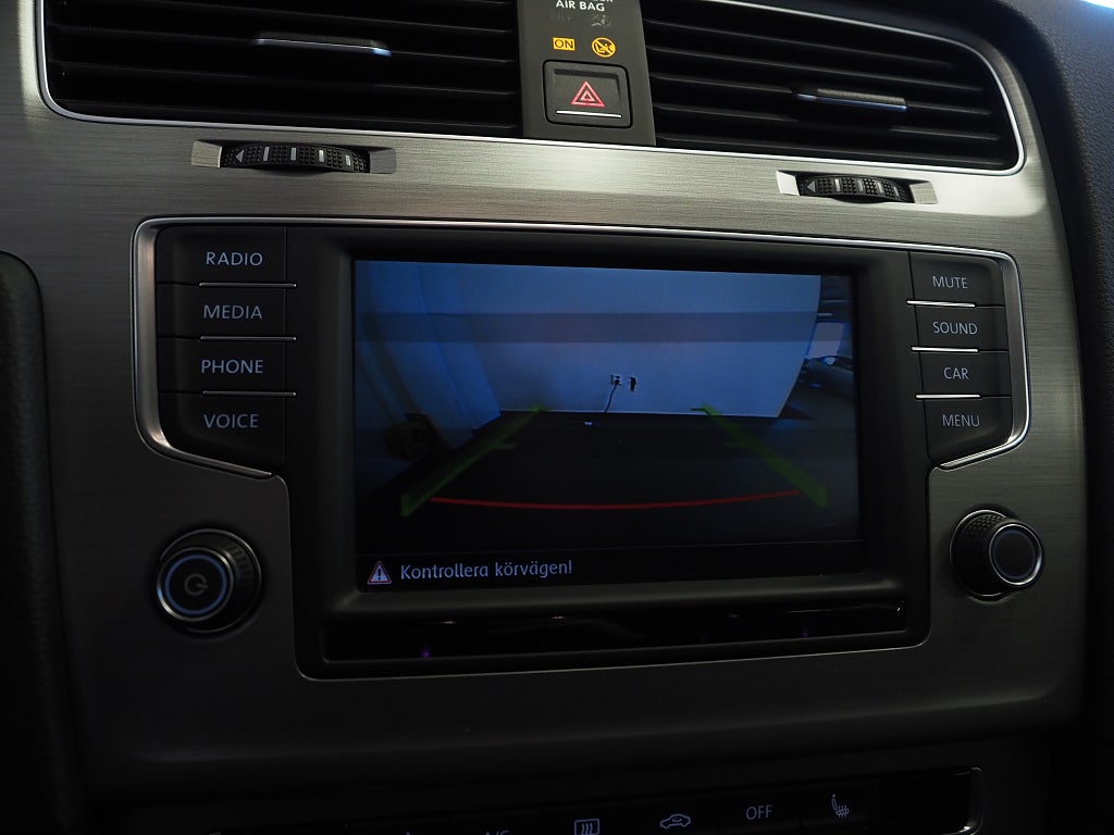 Volkswagen Golf Sportscombi 1.2 TSI Dragkrok Backkamera 2017