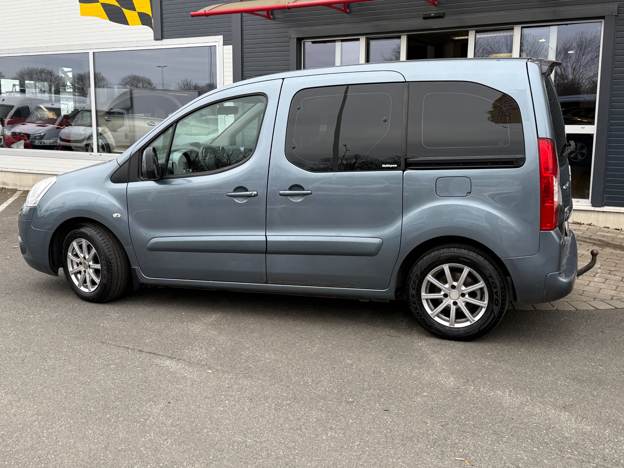 Citroen Berlingo 2011, bild 6/40