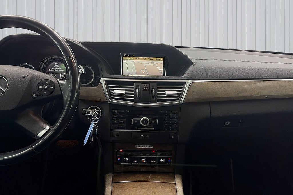 Mercedes-Benz E 2011