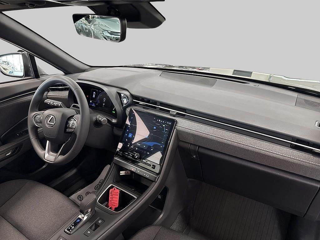 Lexus LBX 2025 - miniatyr 6