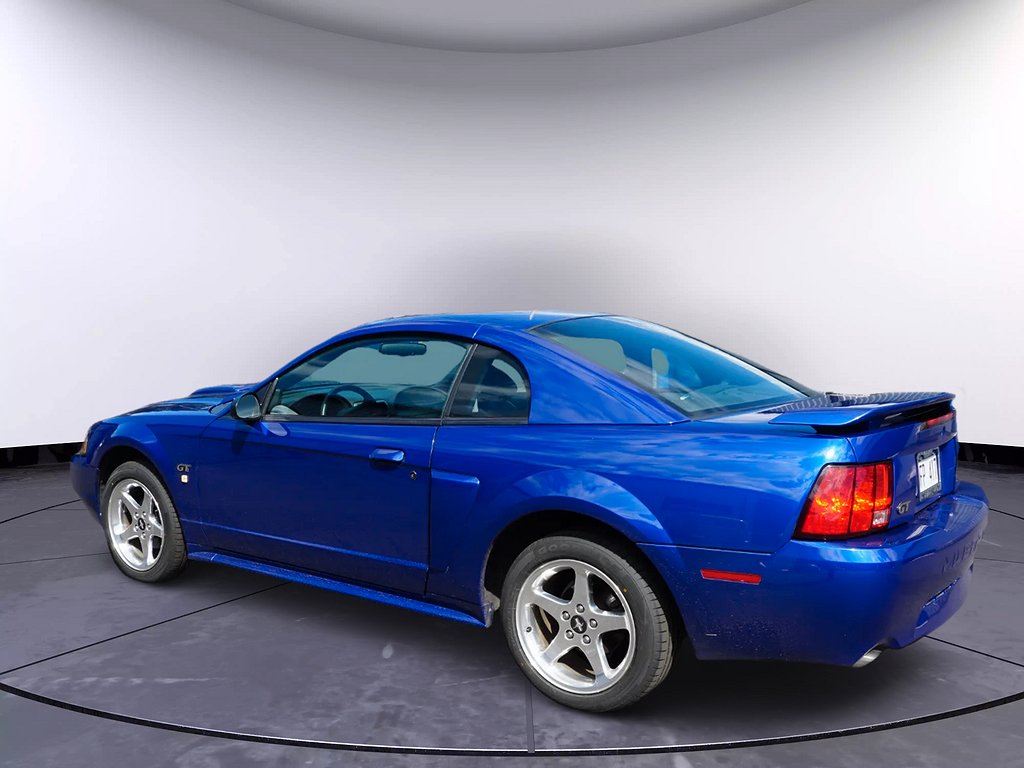 Ford Mustang GT Coupe Toppskick 5400 mil 