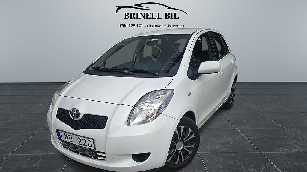 Toyota Yaris #SÅLD# 5-dörrar 1.3 VVT-i Manuell Euro 4