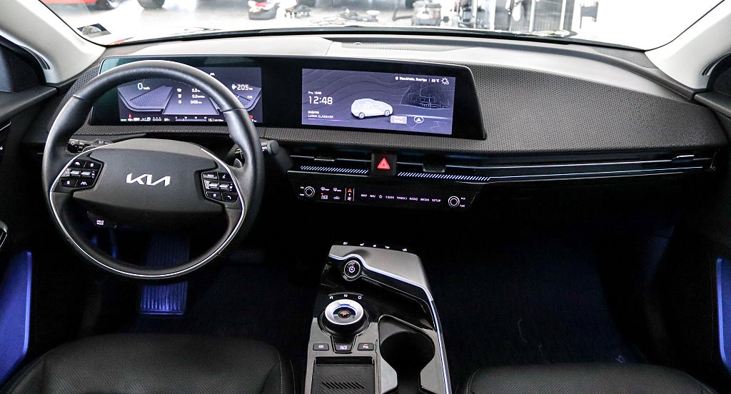 Kia EV6 77.4 kWh AWD PLUS-pkt 360° Navi (MOMS)