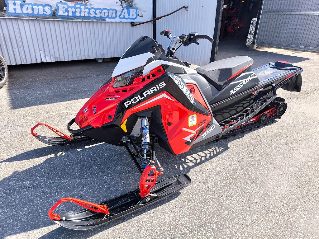 Polaris Switchback Assault 850 