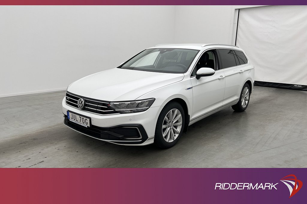 Volkswagen Passat GTE 218hk Kamera Drag Travel assist MOMS