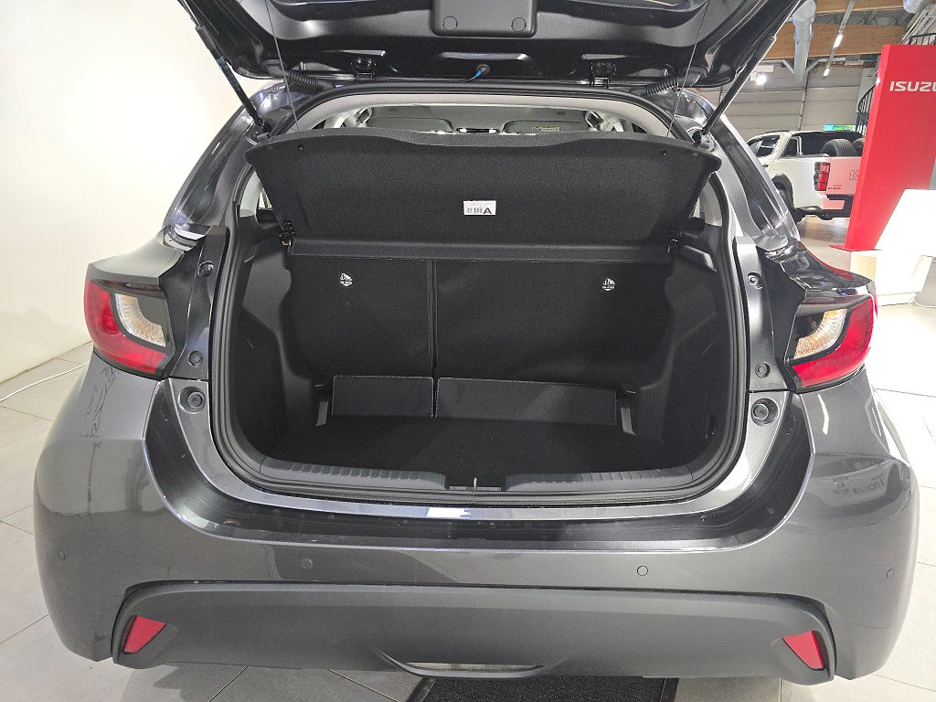 Mazda 2 Hybrid Exclusive-Line