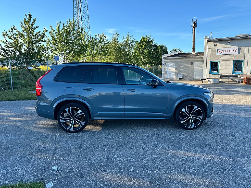 Volvo XC90 B5 AWD R-Design Pro Edition / 7sits