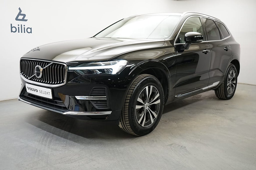 Volvo XC60 Recharge T6 Core Edition, Dragkrok, Taklucka, Navigation, on c..