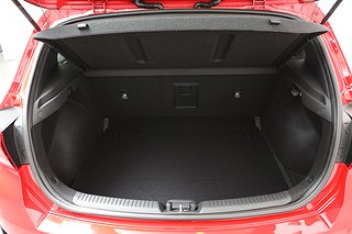 Halvkombi Hyundai i30 8 av 26