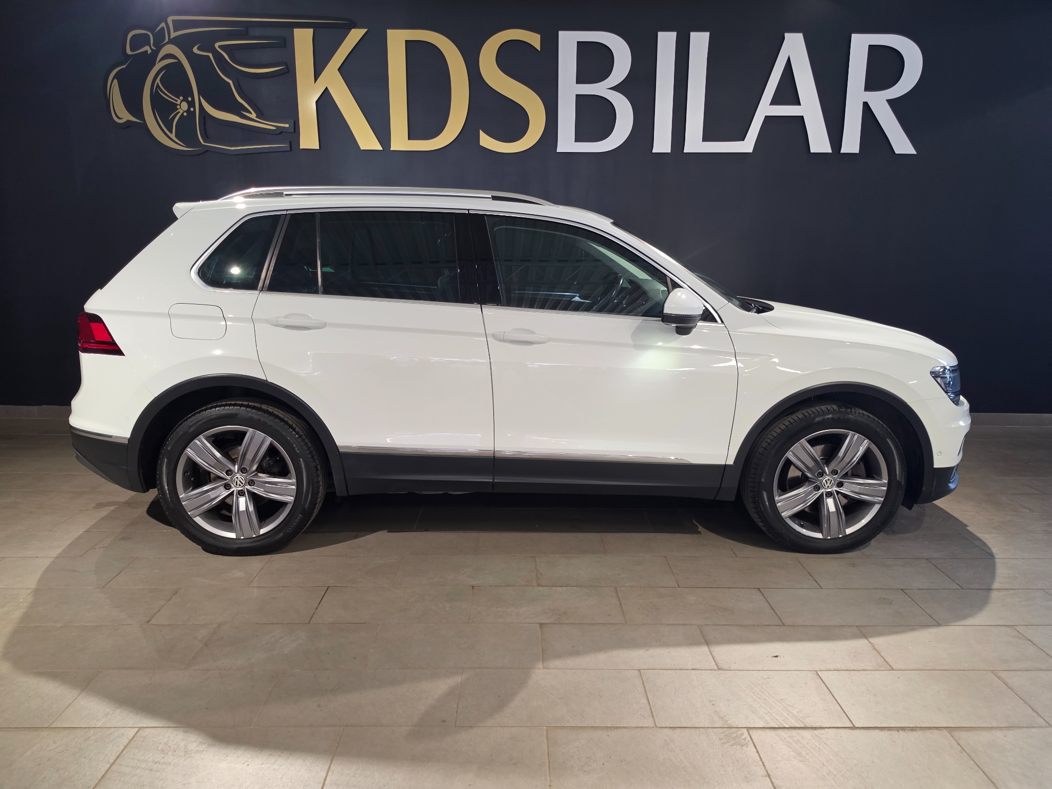 Volkswagen Tiguan 2018, bild 4/37
