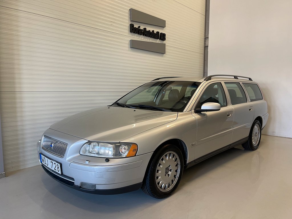 Volvo V70 2.4 CNG Kinetic Euro 4 | Reserverad