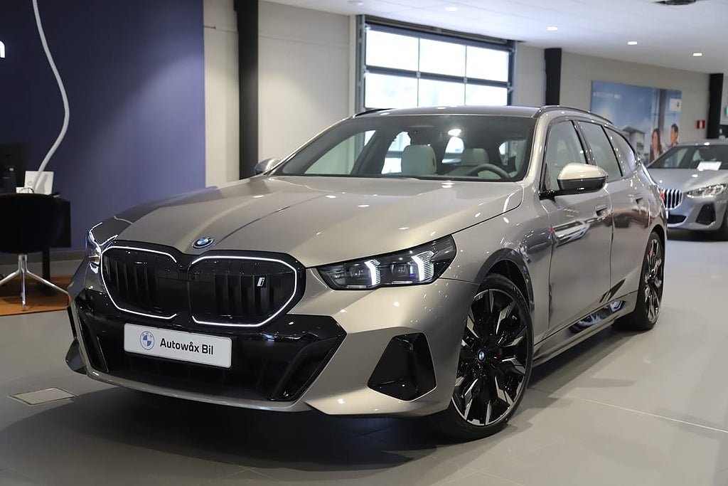 BMW i5 M Sport PRO / 21" / HUD / B&W / Elstolar