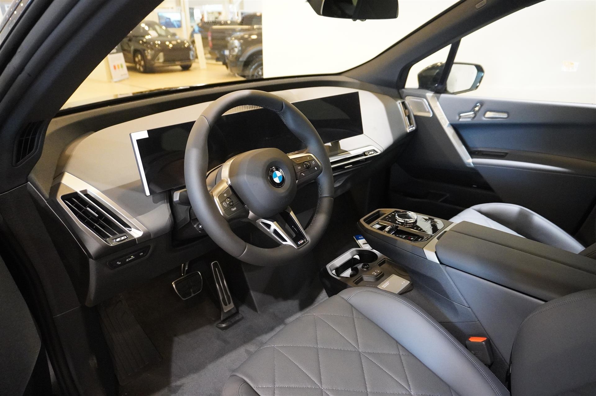 BMW iX 2027, bild 2/39