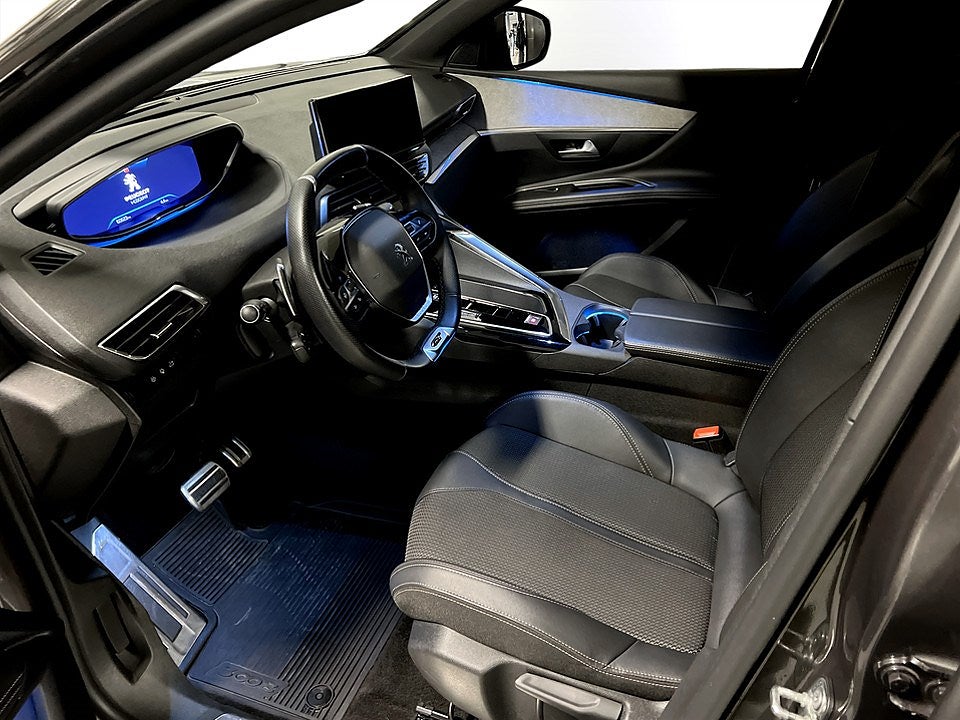 Bild på Peugeot 3008 GT 1.2 PT 130hk Aut - B-KAMERA, EN ÄGARE