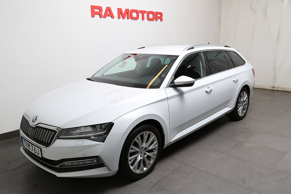 Skoda Superb iV Kombi 1,4 Plug-in Hybrid Style Navi Drag 2022