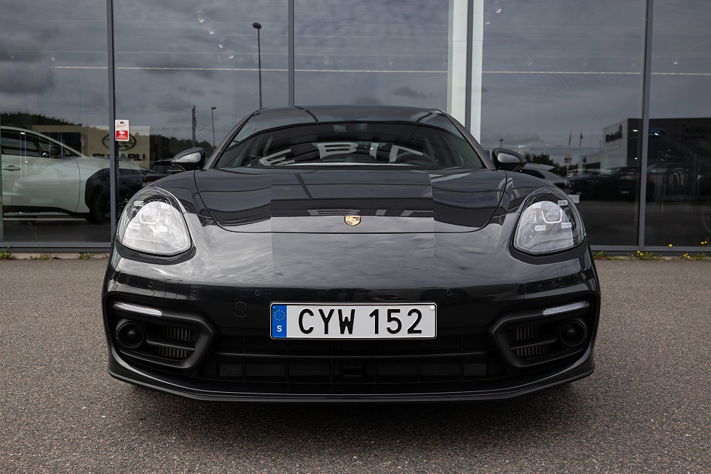 Porsche Panamera 4 E-Hybrid Sport Turismo PDK 462 hk Se utrustning!
