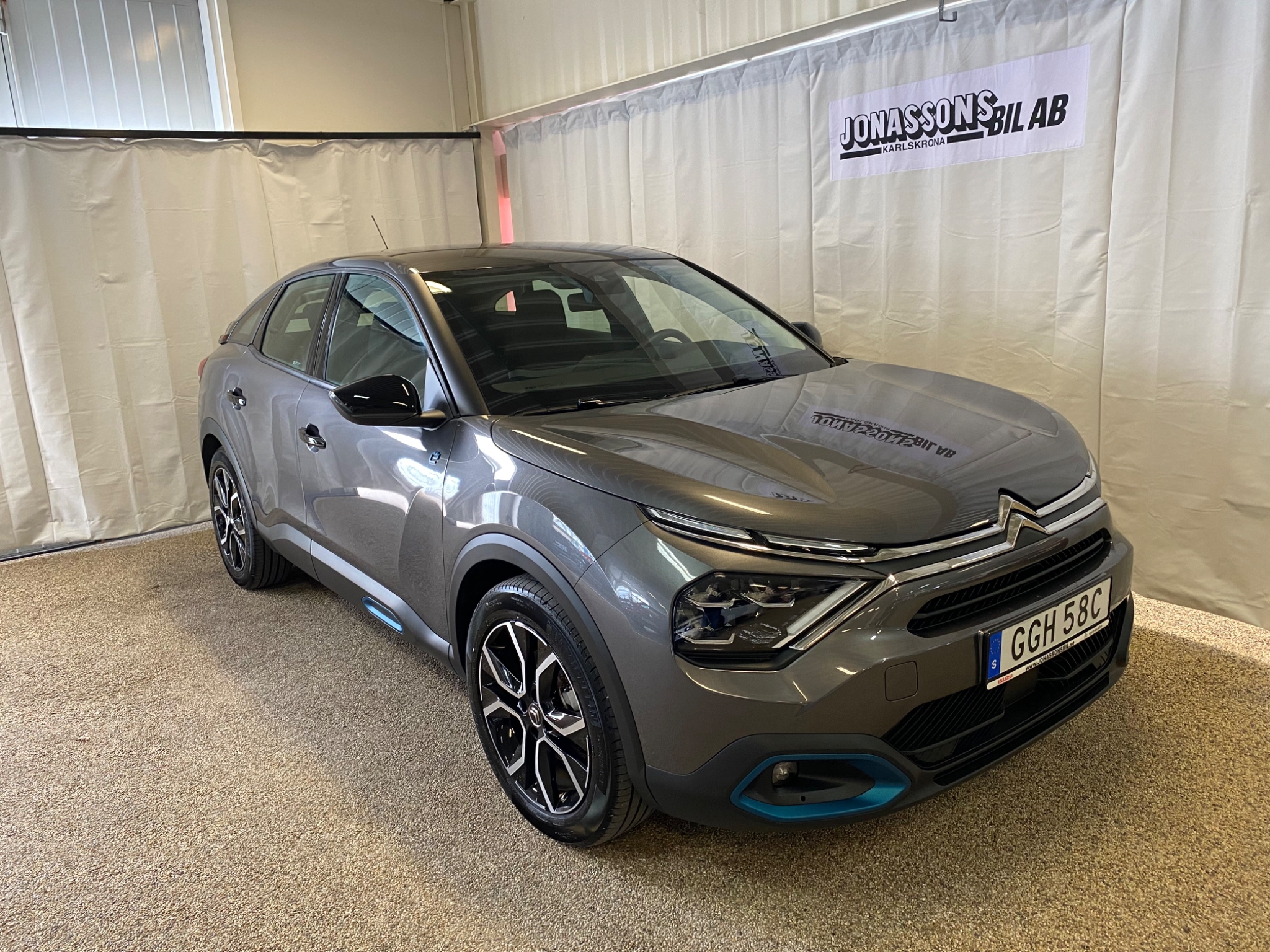 Citroen E-C4
