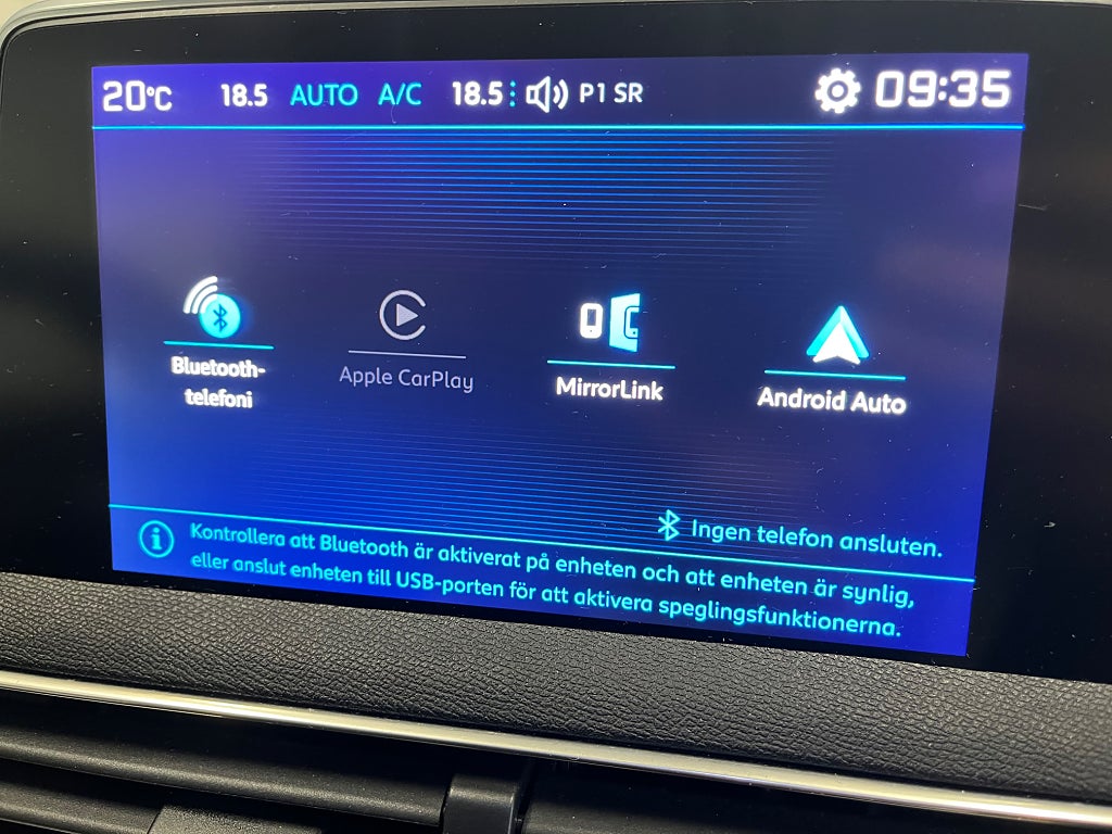 Peugeot 3008 1.2 PureTech 130 EAT Allure  thumbnail