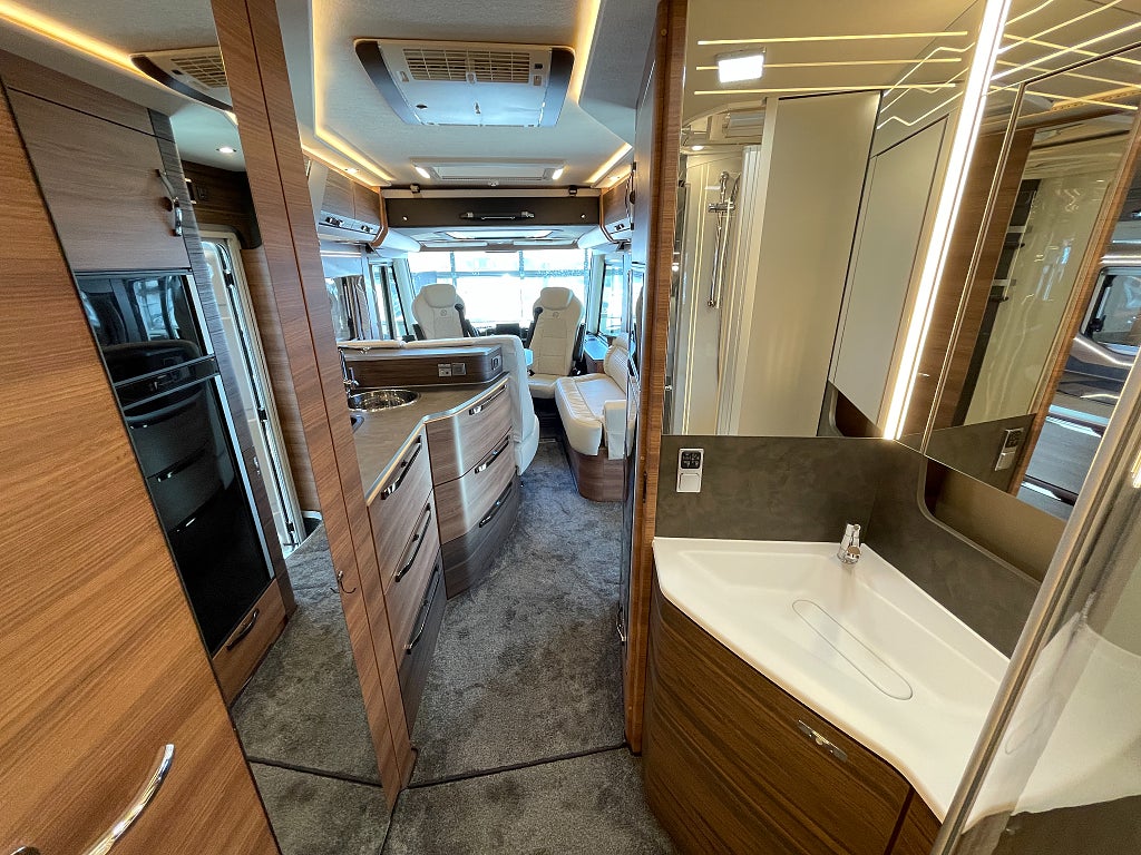 Knaus 900 LEG Sun I / Hydraul-ben /AC- Bodel/Solcell x8 / litium / Inv - Knaus