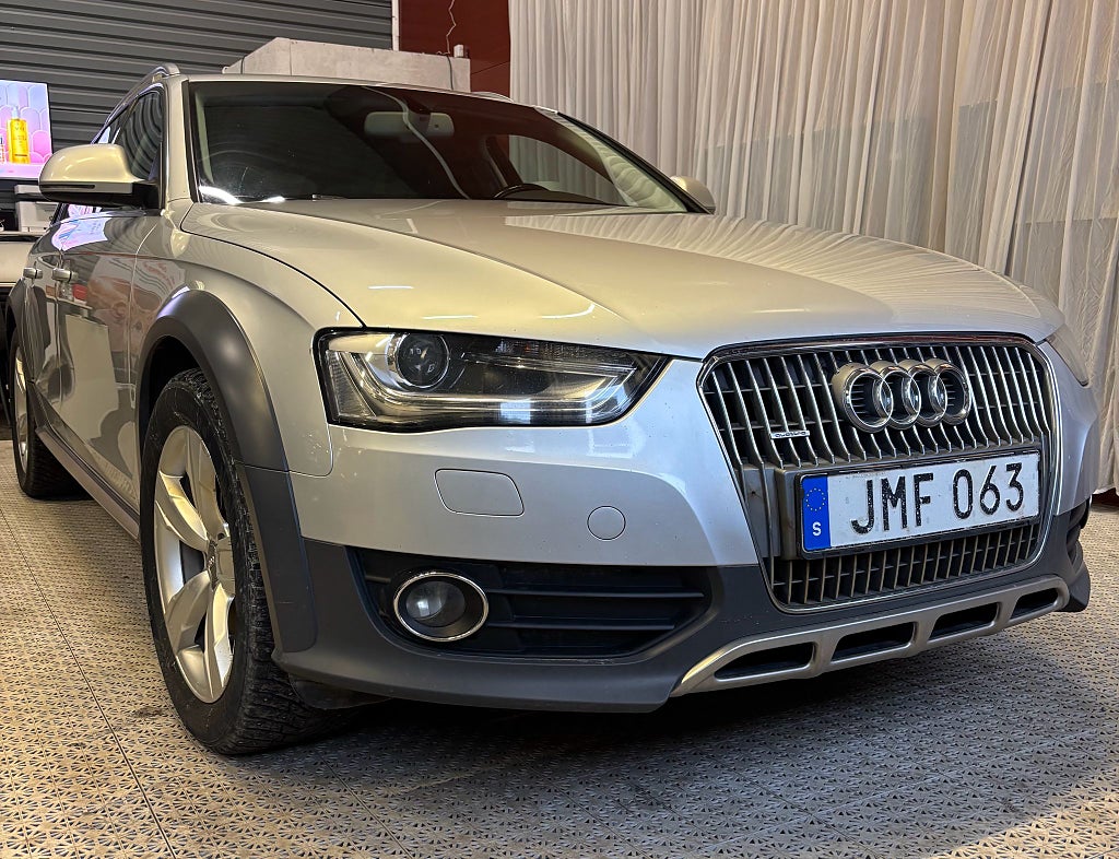 Audi A4 allroad quattro 2.0 TDI DPF quattro S Tronic Euro 5