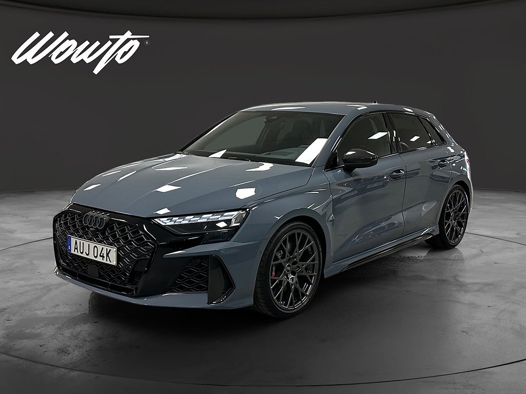 Audi RS3 Sportback 2.5TFSI 400HK /RS-Skalstolar/Svensksåld