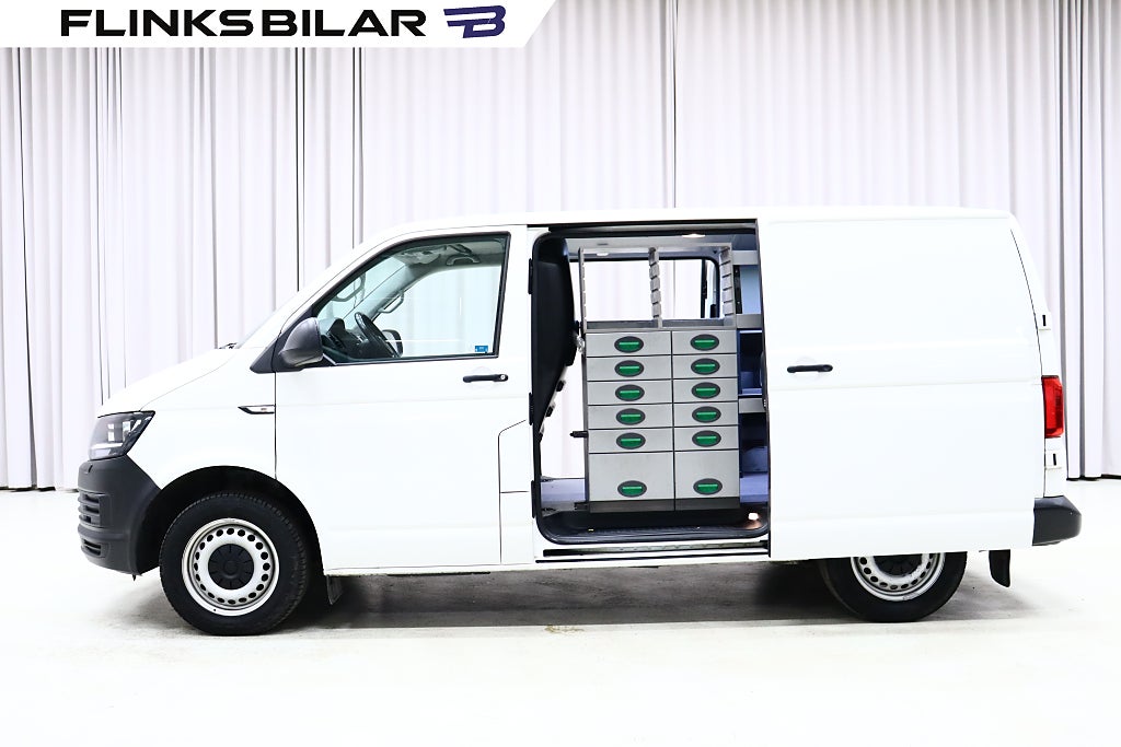 Volkswagen Transporter DSG 150HK Inredd|Dubbeldörr|SeUtr!