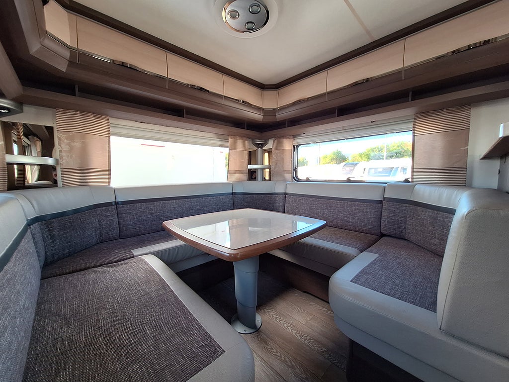 Hobby Prestige 620 CL Långbädd, AC -2020, Tält -2024