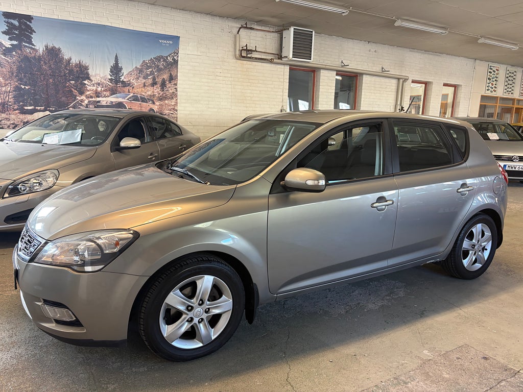 Kia Ceed cee'd 1.6 CRDi EX Euro 4 Automat 