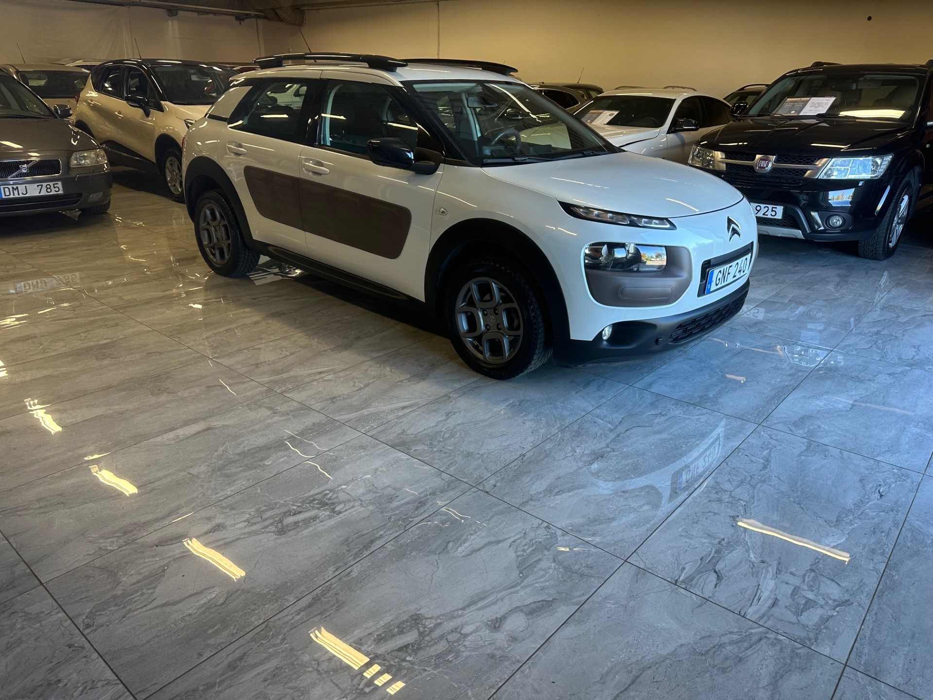 Citroen C4 Cactus 2015, bild 2/52