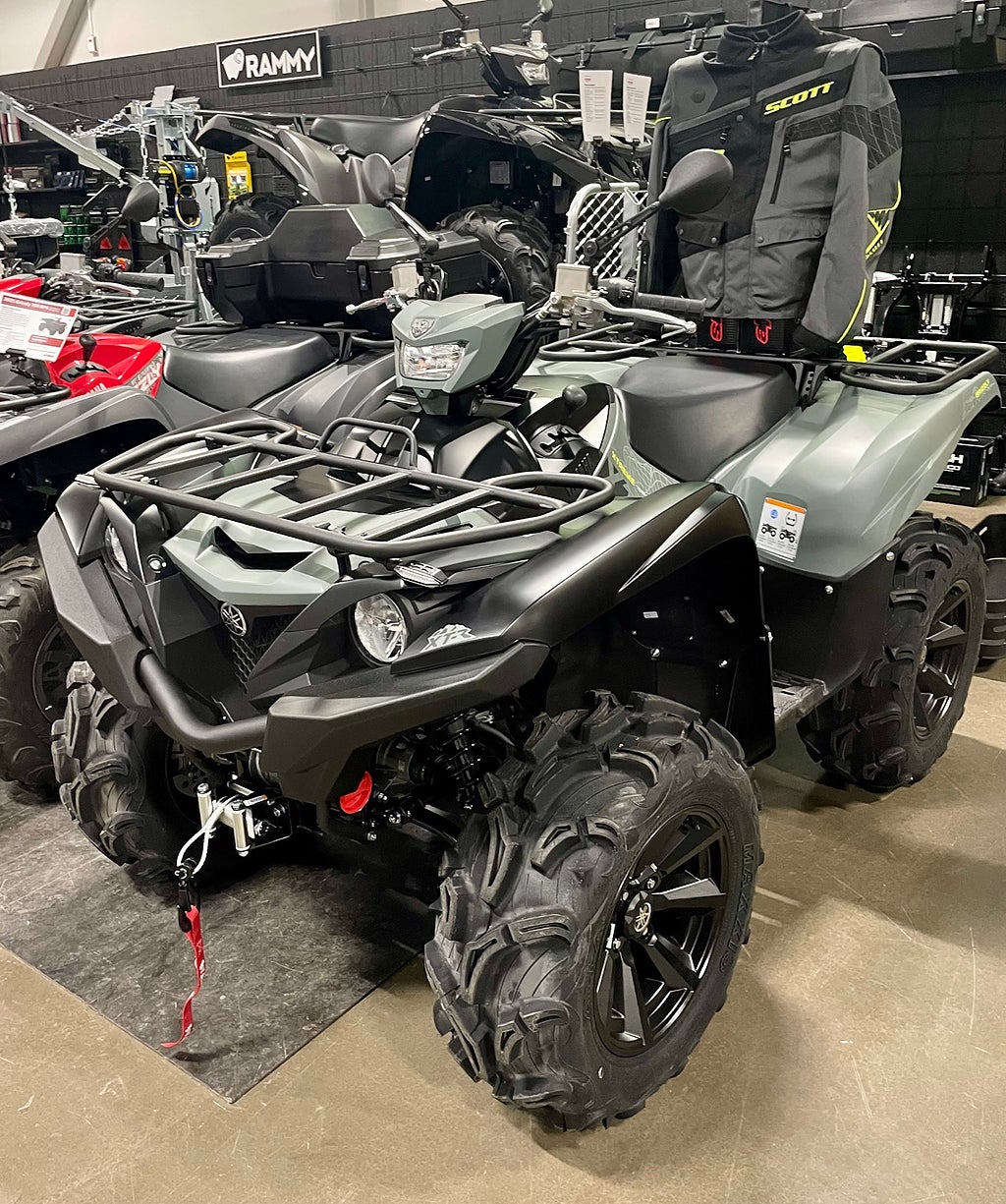 Yamaha GRIZZLY 700 EPS XT-R  traktor A/B ATV