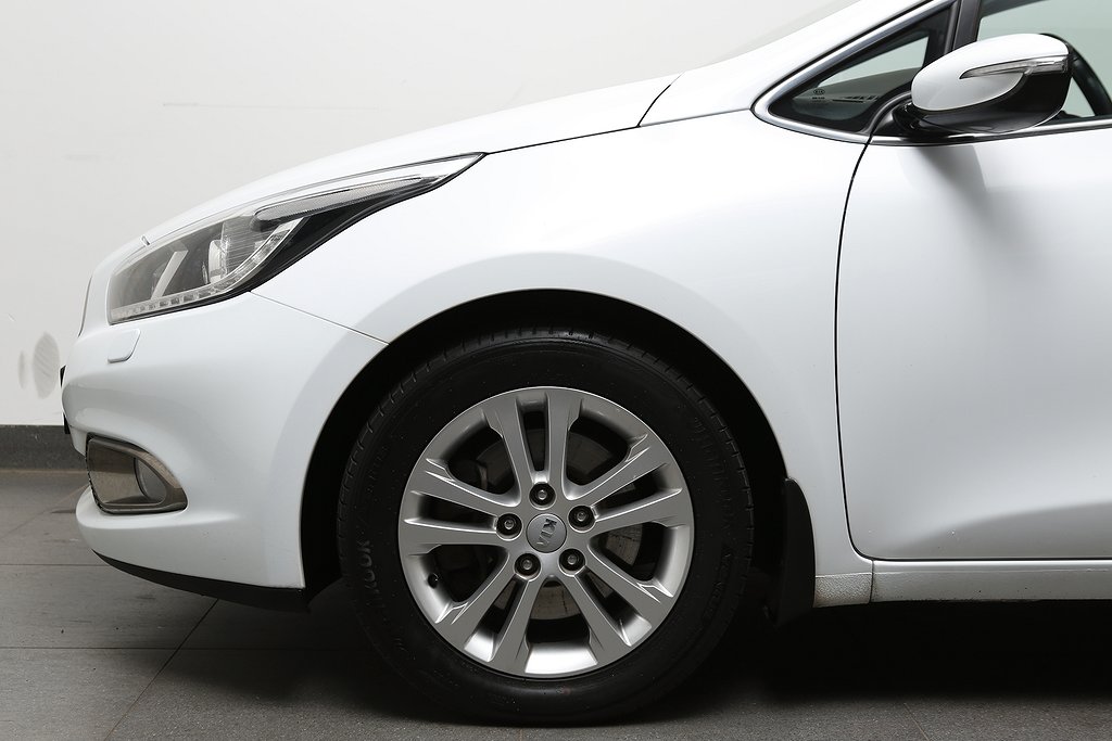 Kia CEED cee'd_sw 1,6 CRDi 128hk Komfort Kombi Nybesik Drag 2014