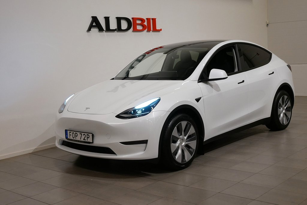 Tesla Model Y Dual Motor Long Range 514hk AWD / Drag / Läder / Pano