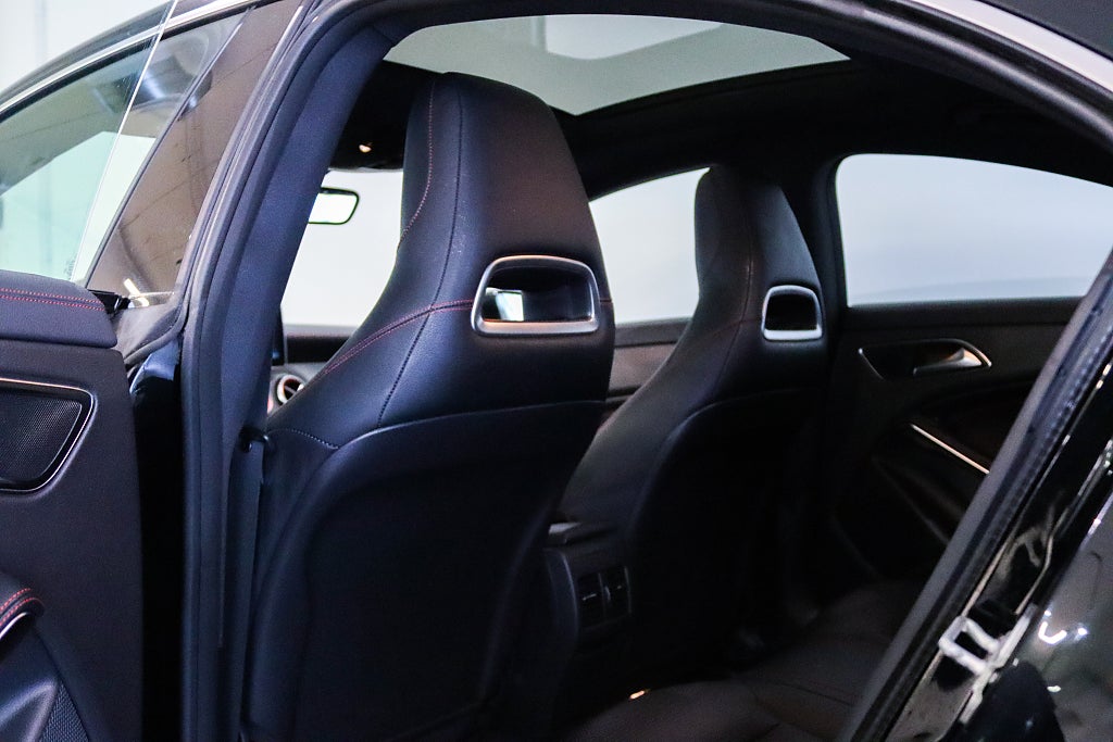 Mercedes-Benz CLA 220 d 220d AMG Pano H/K Läder VÄRMARE Navi