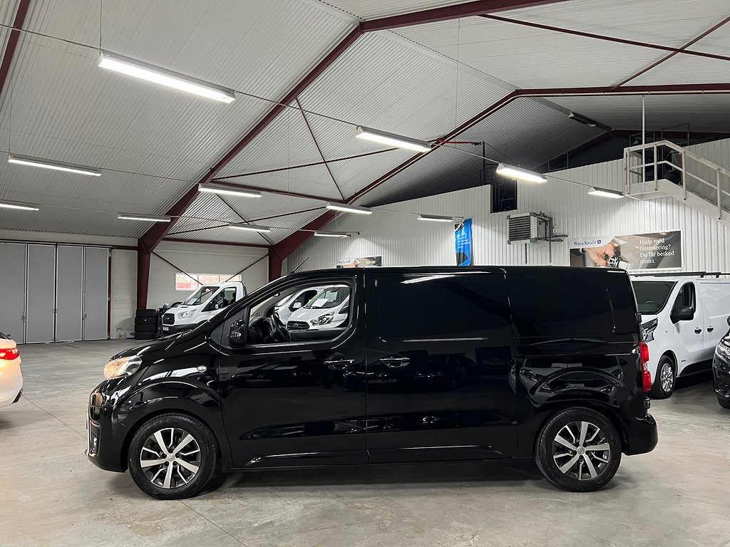 Toyota ProAce 1.6 D-4D 116hk Navi Backkamera Dragk