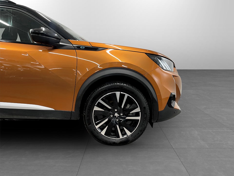 Bild på Peugeot E-2008 GT 50kWh 136hk Aut - B-KAMERA, CARPLAY