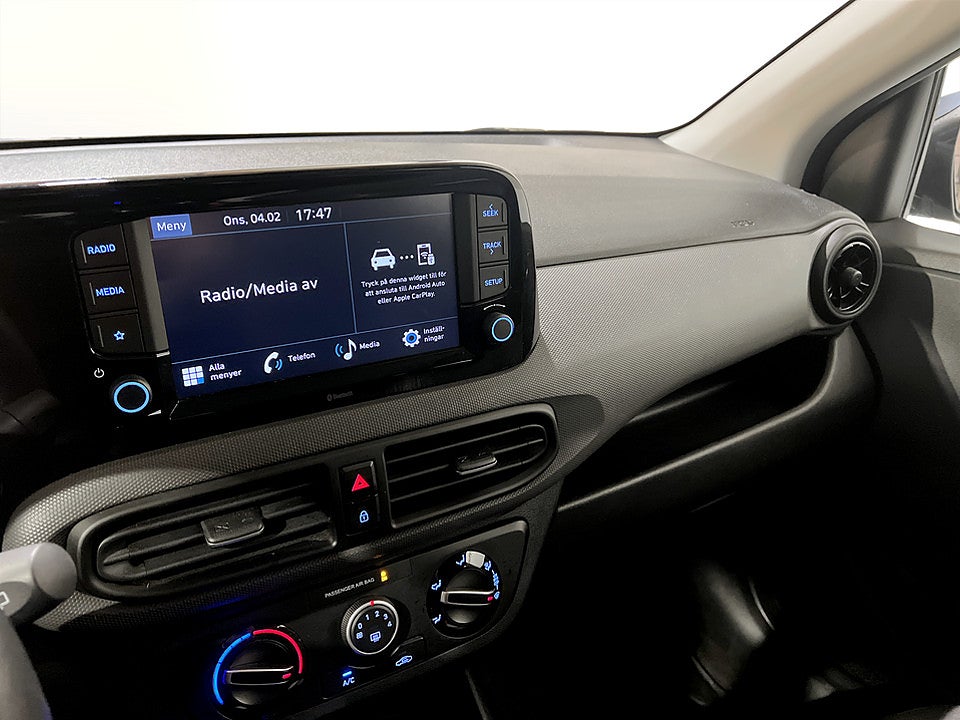 Bild på Hyundai i10 Essential 1.0 blue AMT 67hk Aut CARPLAY EN ÄGARE