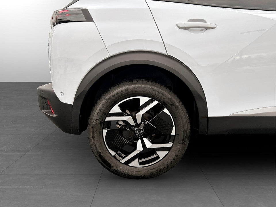Bild på Peugeot 2008 GT 1.2 PT 130hk - BACKKAMERA, ELSTOL