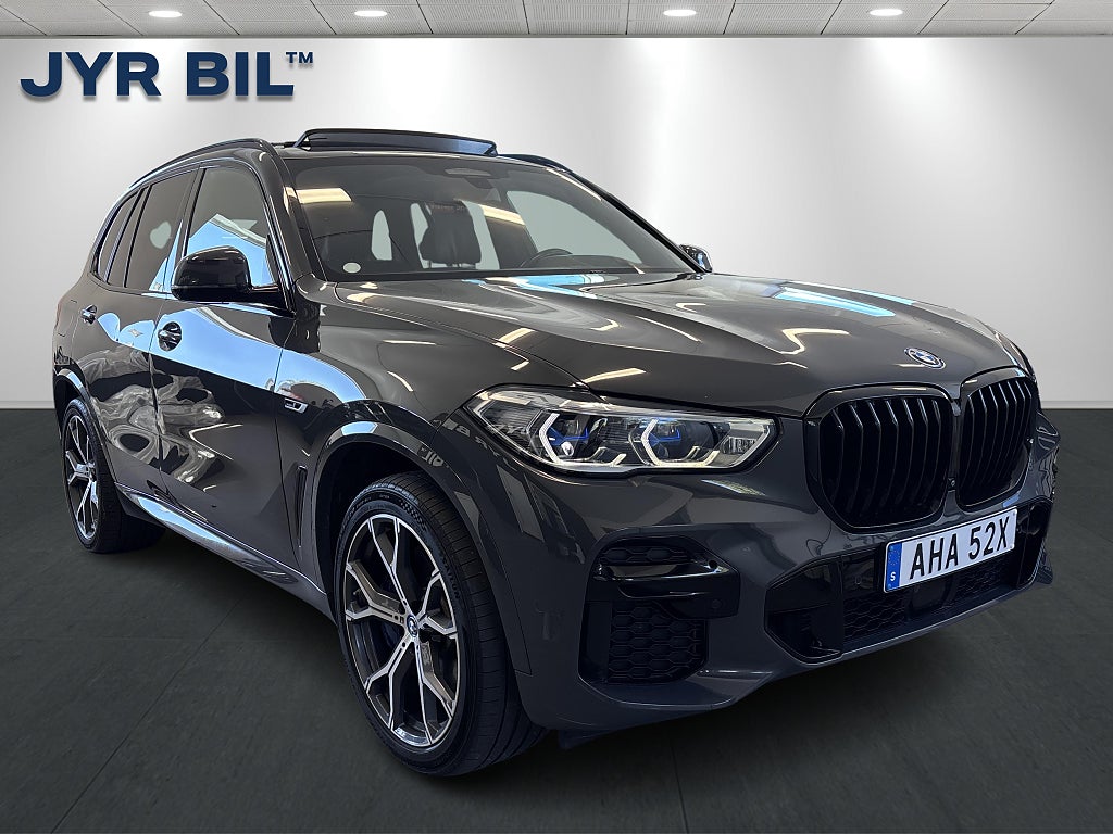 BMW X5 xDrive45e iPerformance M-sport / B&W / Laser / Pano 