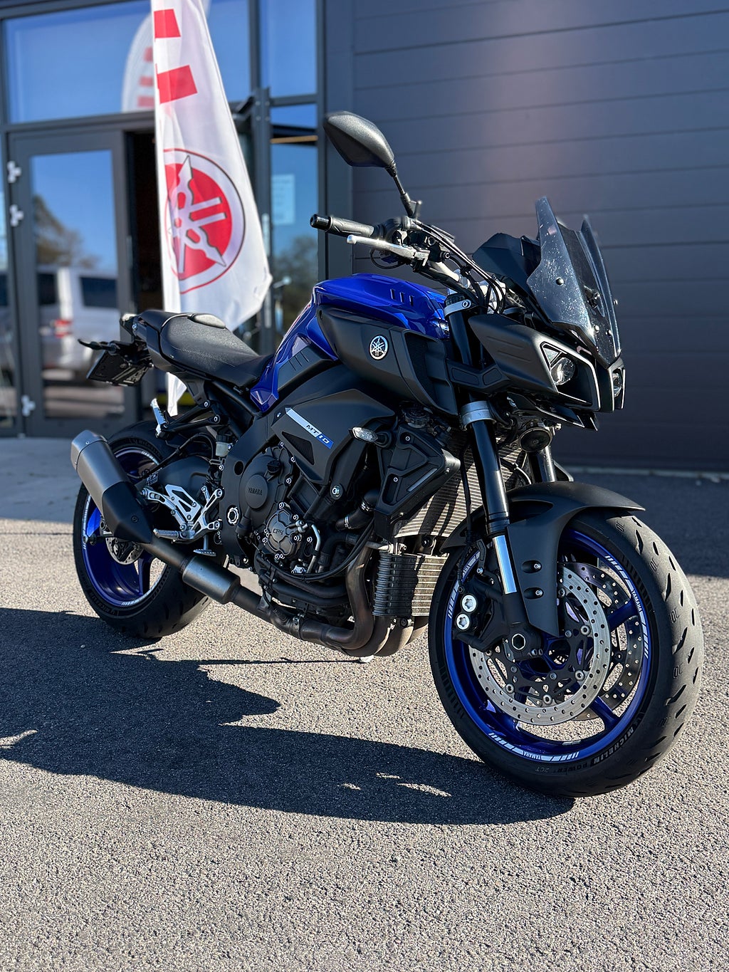 Yamaha MT-10 