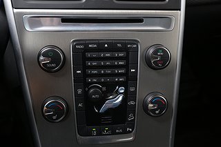 SUV Volvo XC60 17 av 25