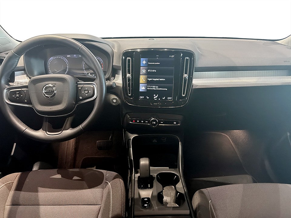 Bild på Volvo XC40 Momentum Pro Edition B4 Geartronic 197hk Aut CARPLAY
