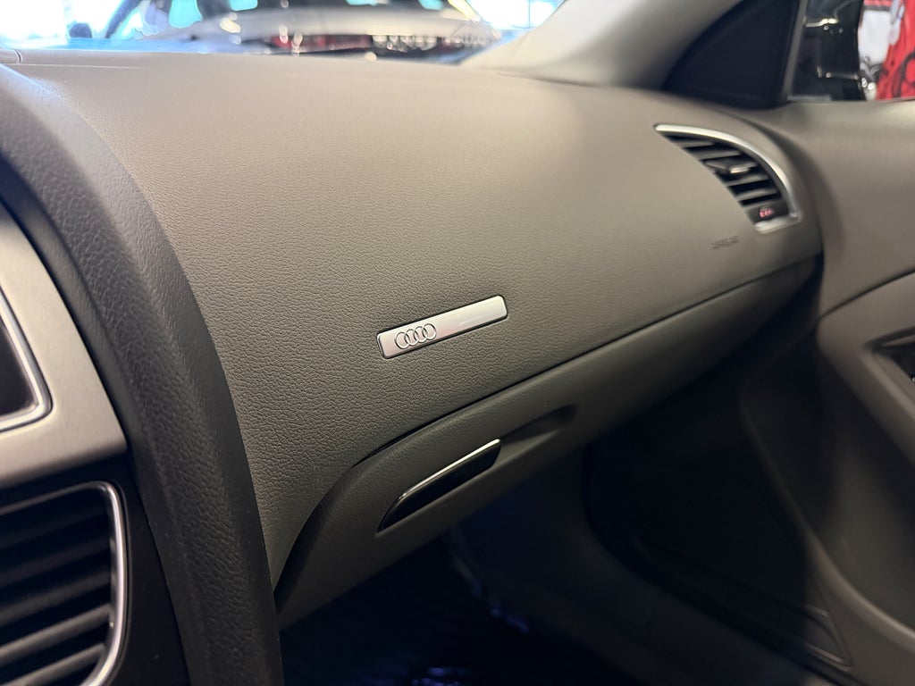 Audi A5 2011 - miniatyr 17