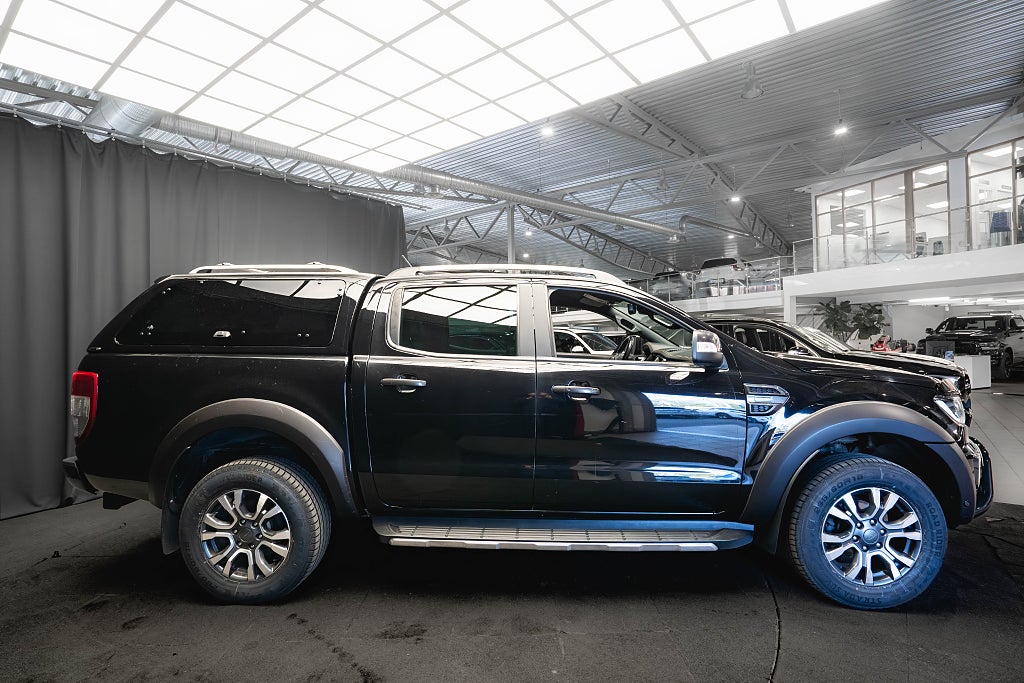 Ford ranger Bi-Turbo 4x4 Wildtrak KÅPA D-VÄRMARE LÄDER KAMERA MOMS