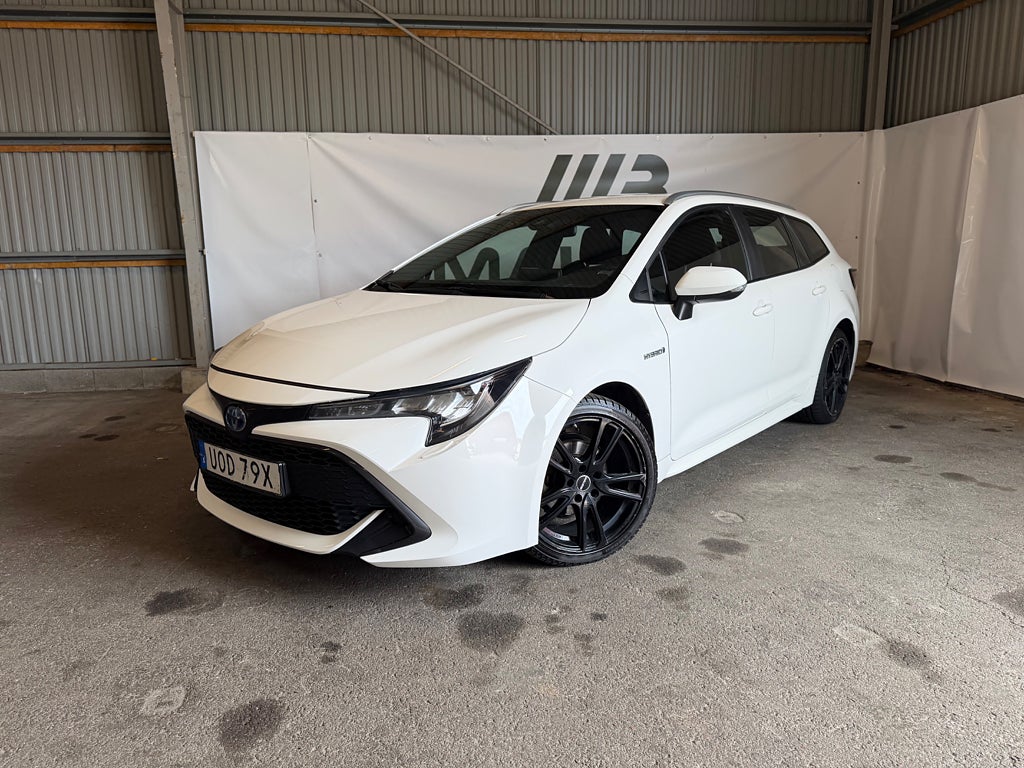 Toyota Corolla Touring Sports Hybrid e-CVT Active Euro 6